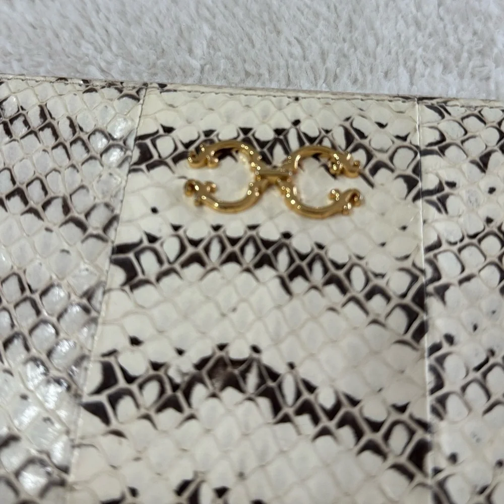 C Wonder Snakeskin Wallet - Picture 4 of 13